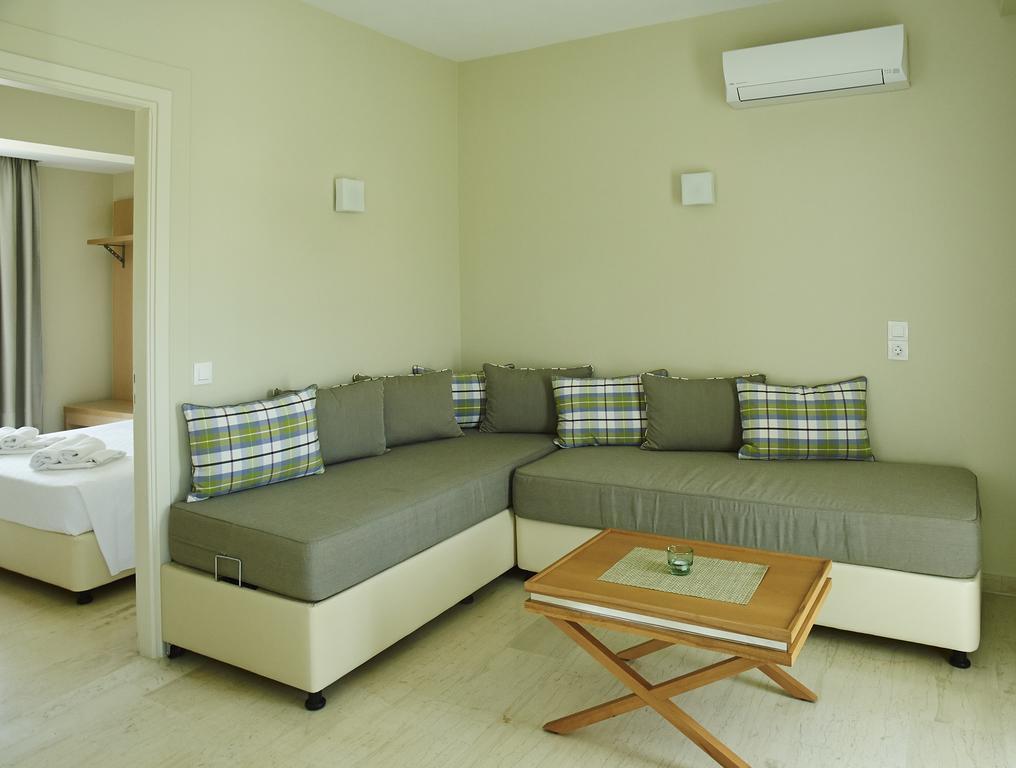 Cosmos Apartments Василики Номер фото